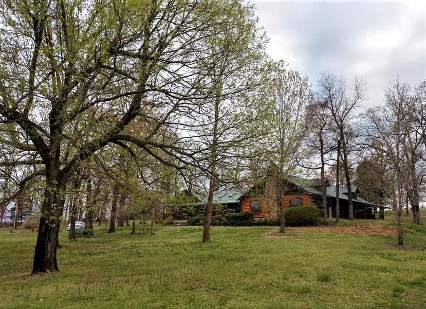 are-log-homes-more-expensive-than-traditional-homes-ozark-cabin