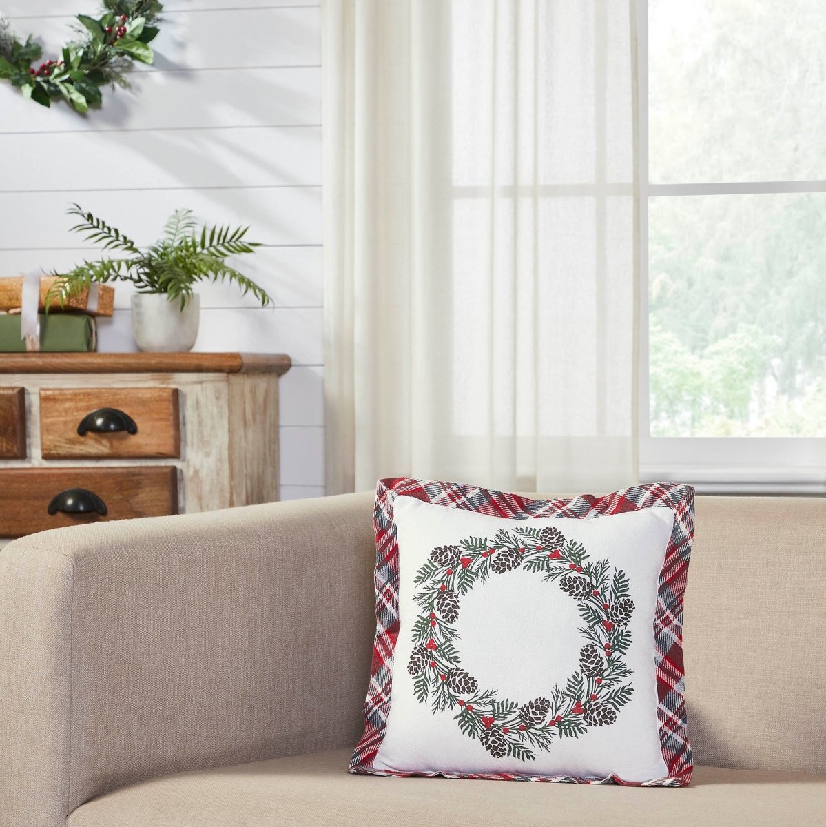 Gregor Plaid Wreath Christmas Throw Pillow - Ozark Cabin Décor, LLC