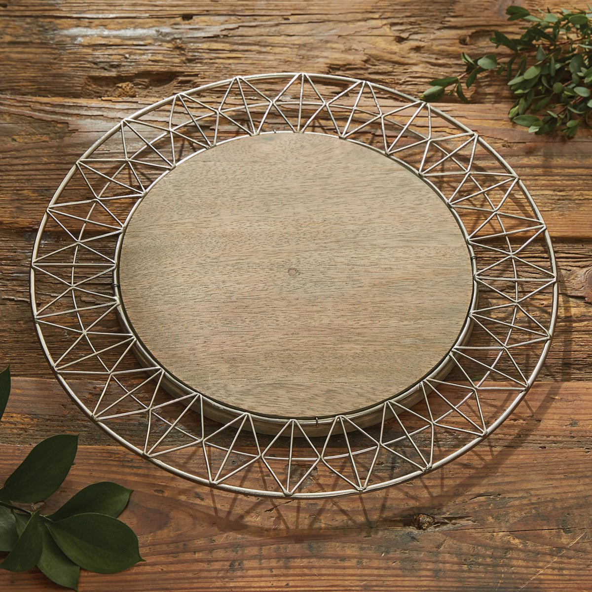 Crestwood Charger Plate - Ozark Cabin Décor, LLC