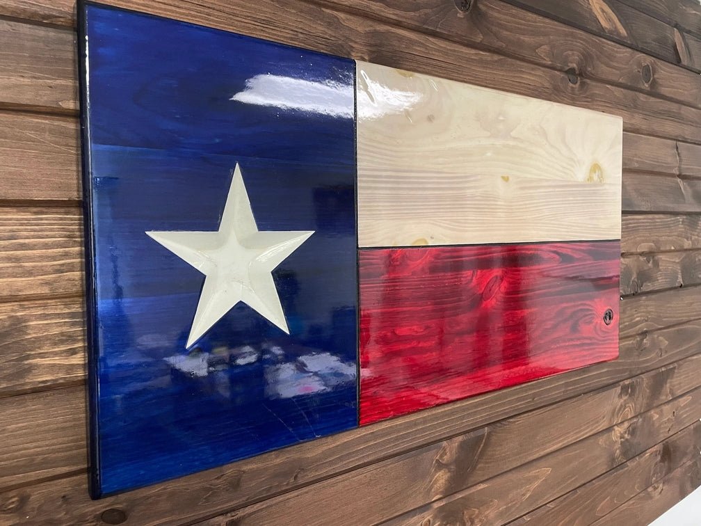 Rustic Texas State Wooden Flag w/Engraved Star | Ozark Cabin Décor